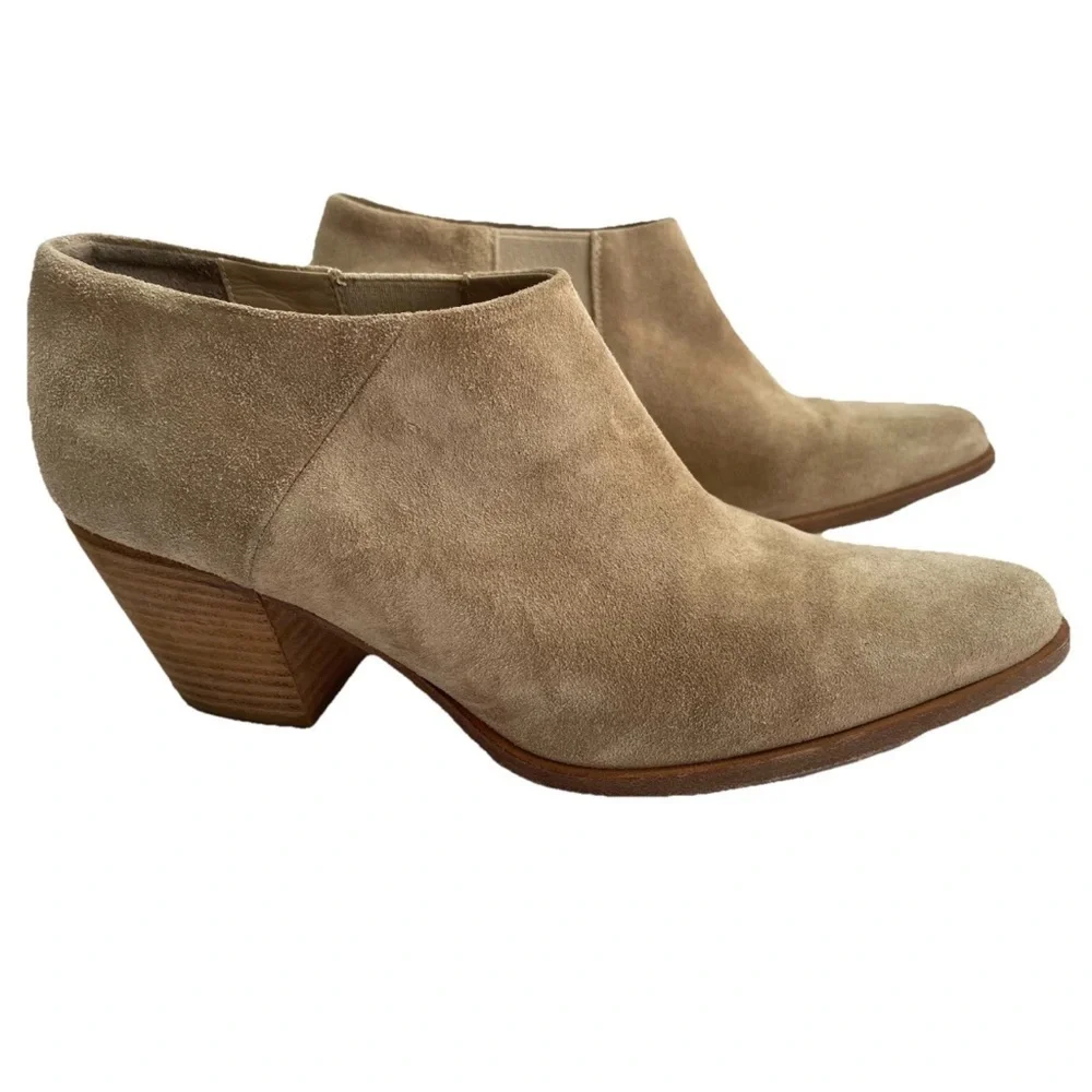 Vince Hamilton Clay Suede Leather  Pointed Toe Ankle Booties Boots Women’s Sz 7